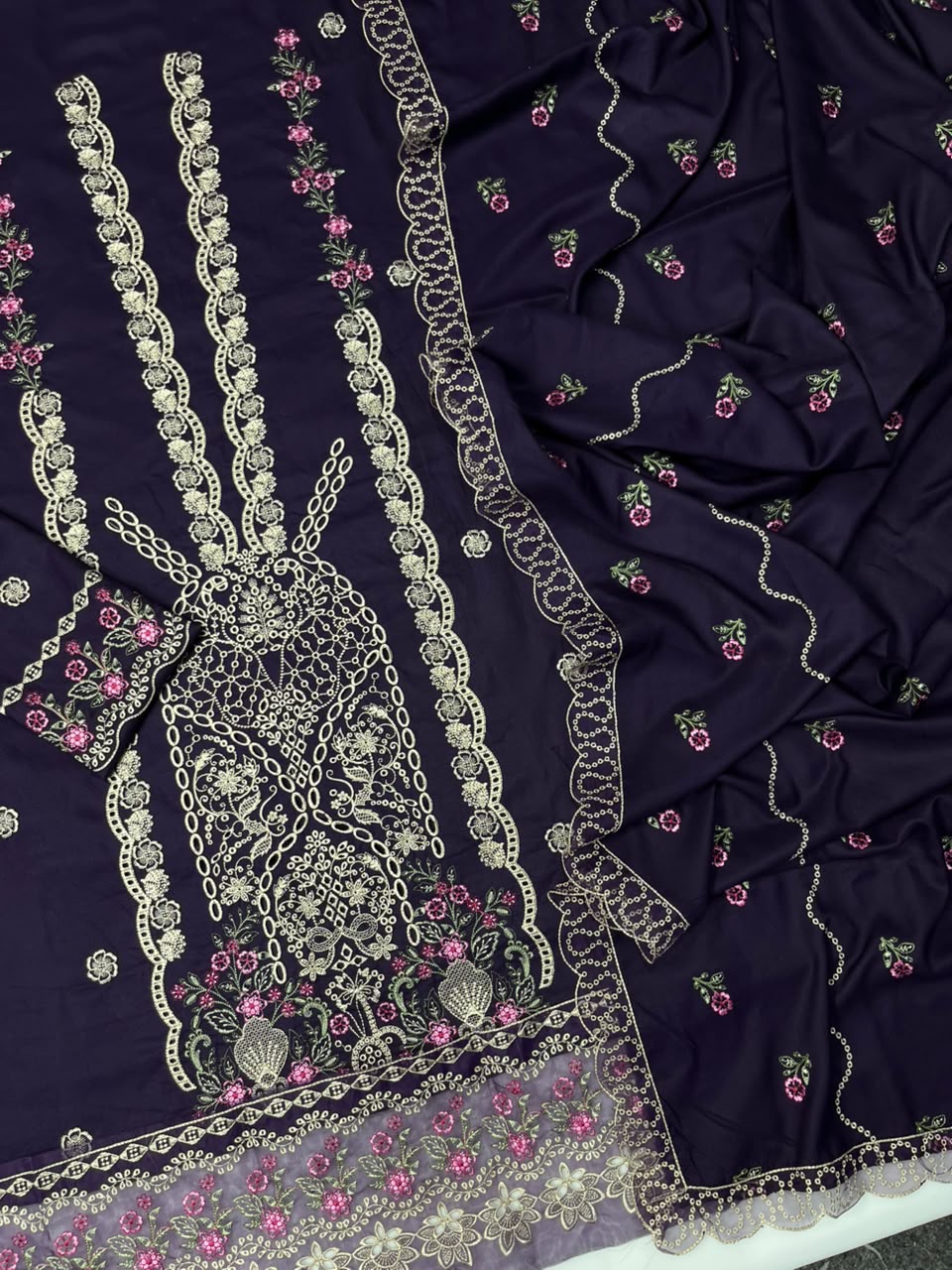 Gul Ahmed 241 Dhanak Unstitched 3-Piece Suit
