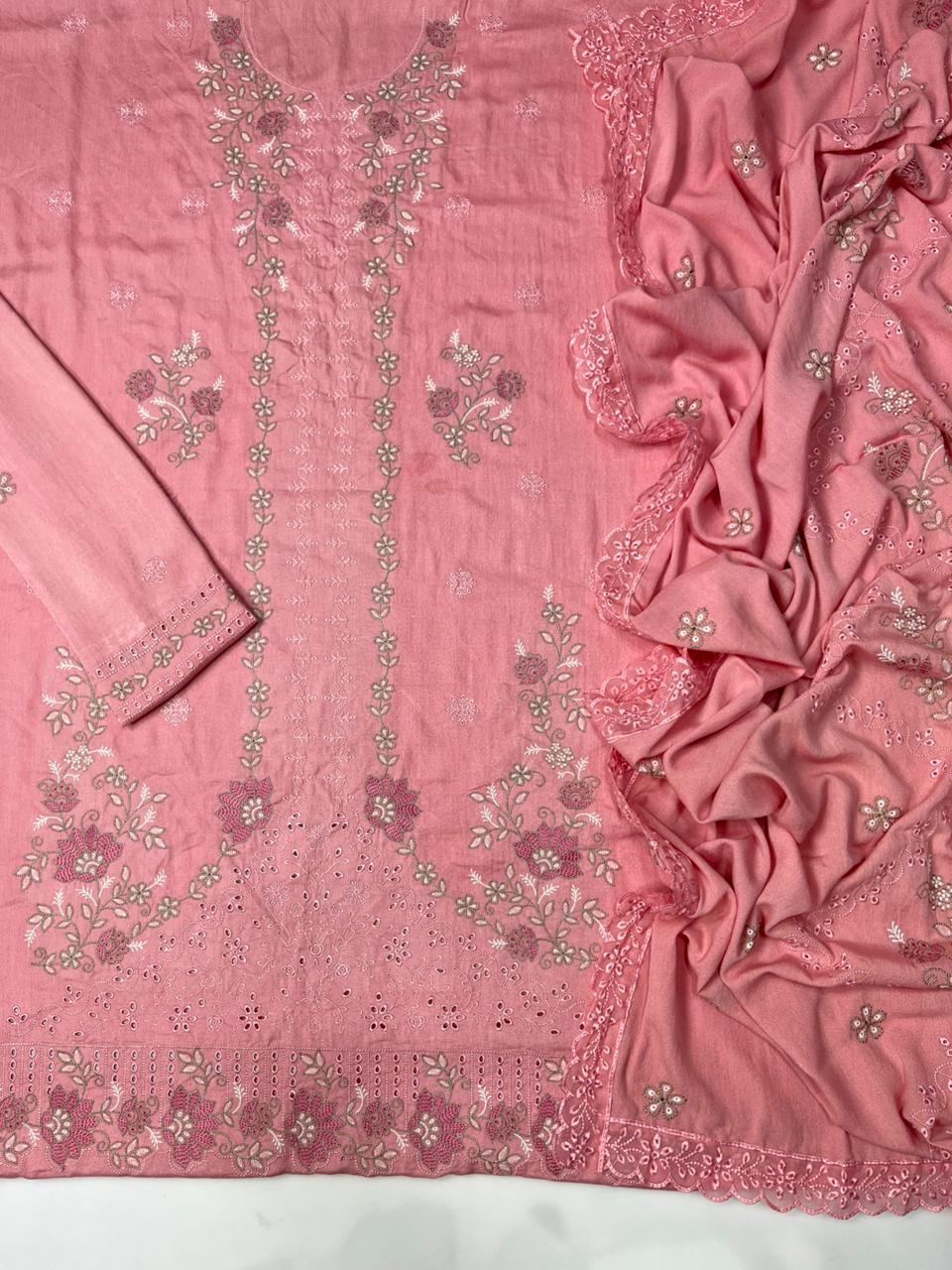 Crimson Winter Karandi 3-Piece — 243 PB