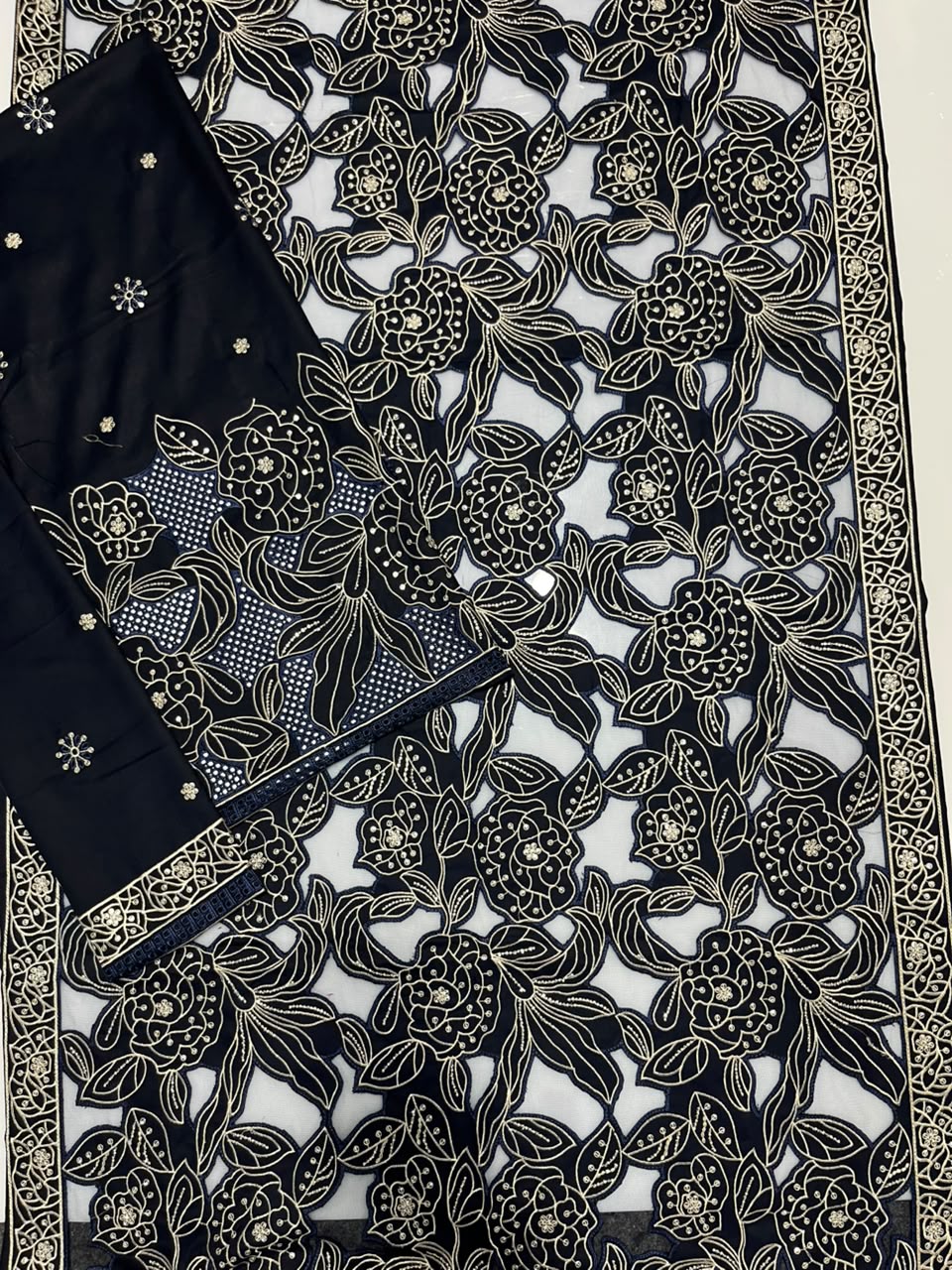 Bareeze Winter Dhanak 3-Piece — K-501 B