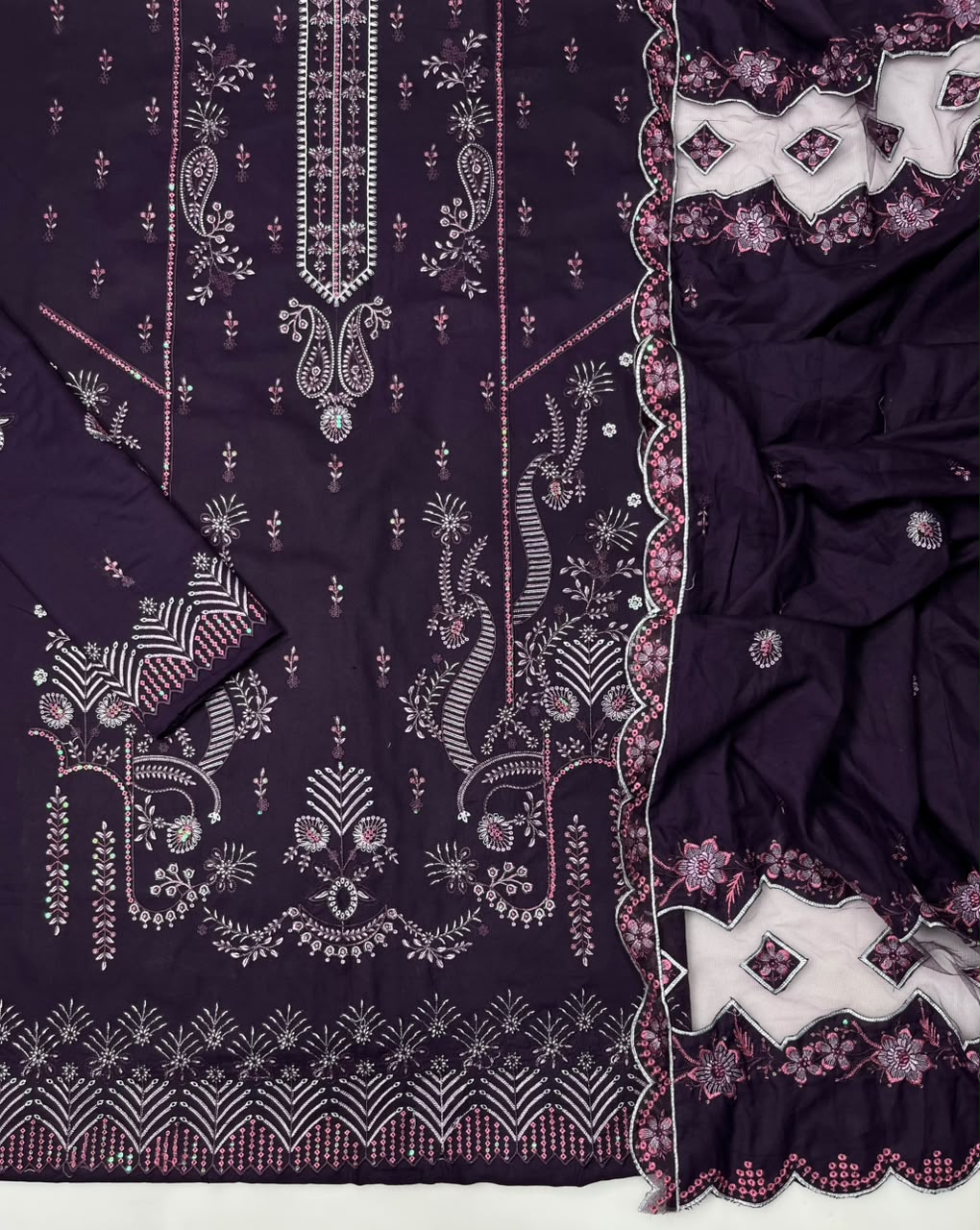 Ethnic 260 Dhanak Unstitched 3-Piece Suit