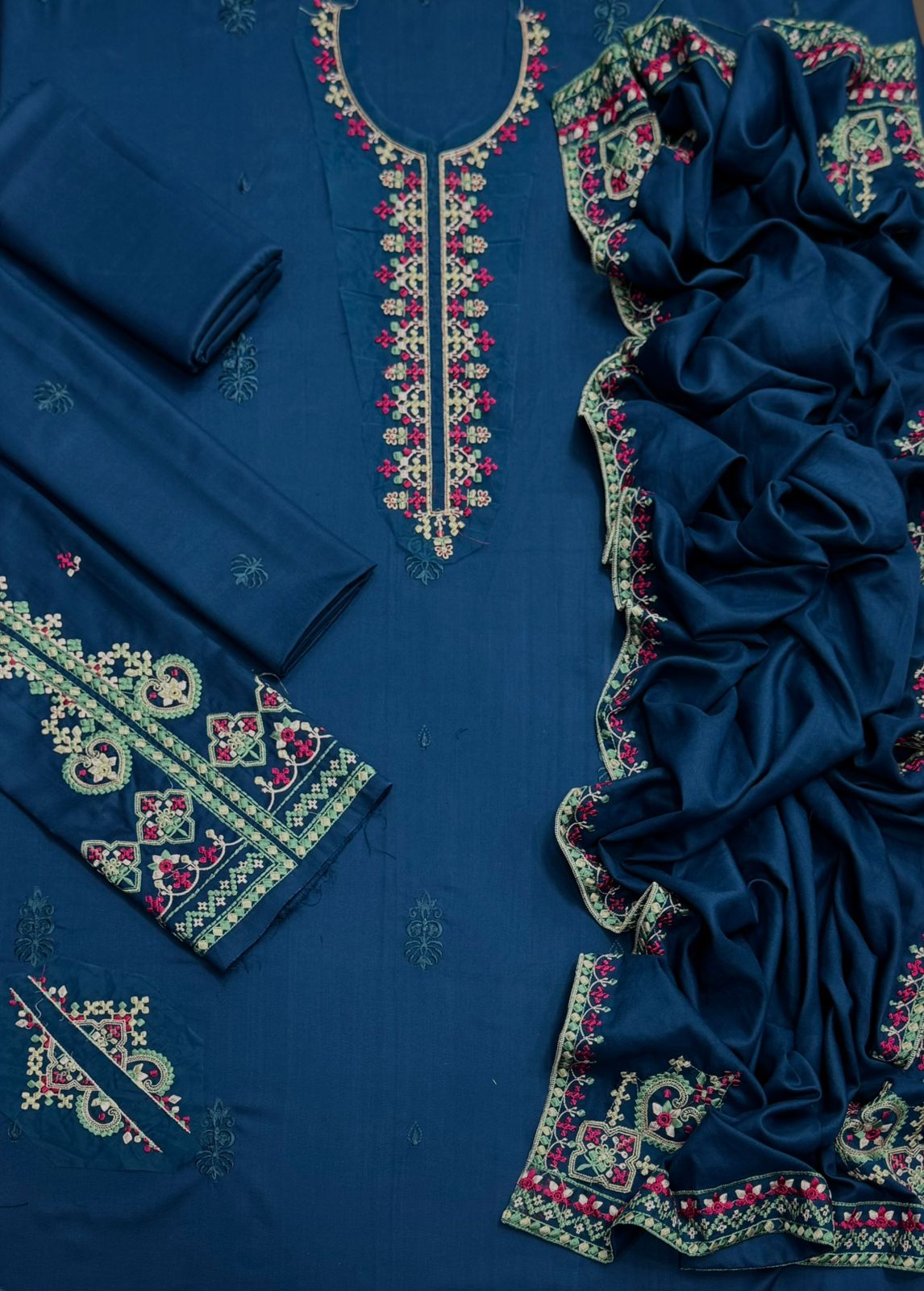 *Iznik**High Quality Dhanak * 3pcs SA 2006