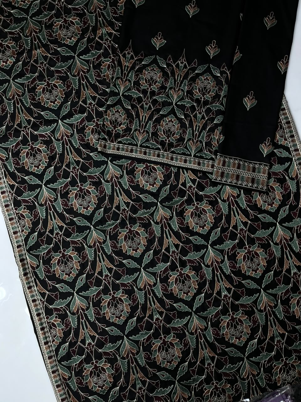 Bareeze 512 Unstitched Suit