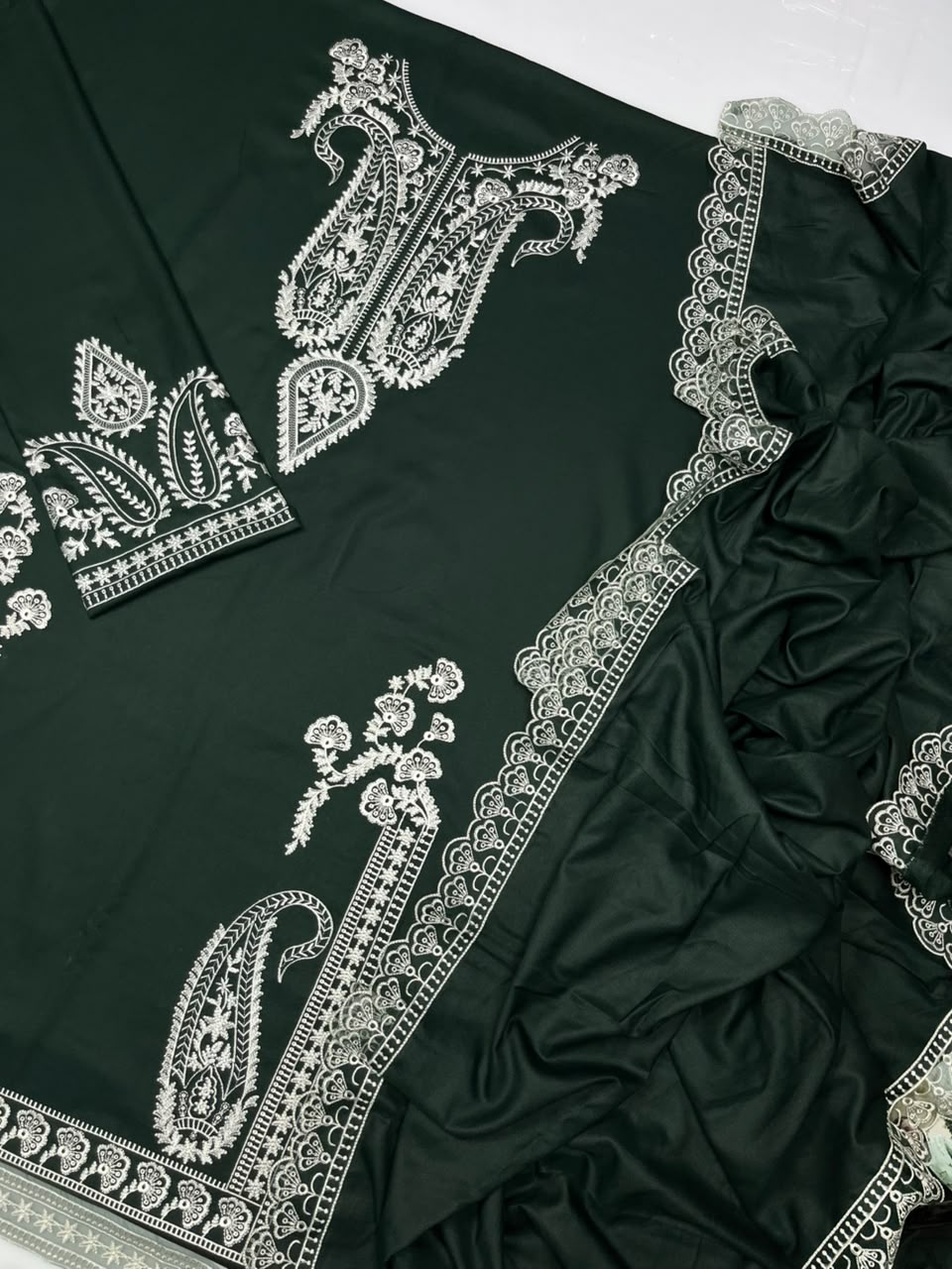 Zarqash Winter Dhanak 3-Piece — K 211