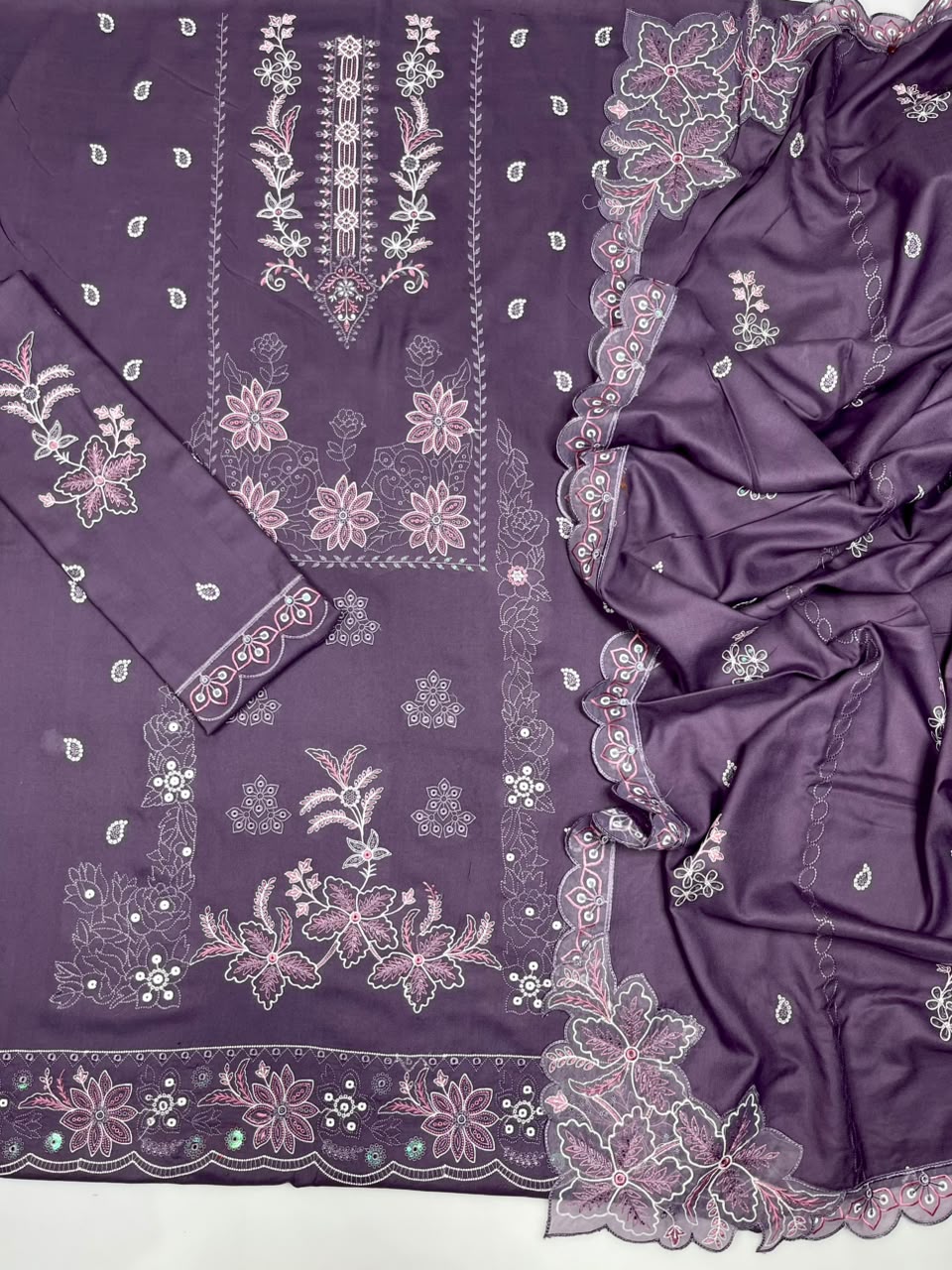 Asim Jofa Winter Dhanak 3-Piece — K 203