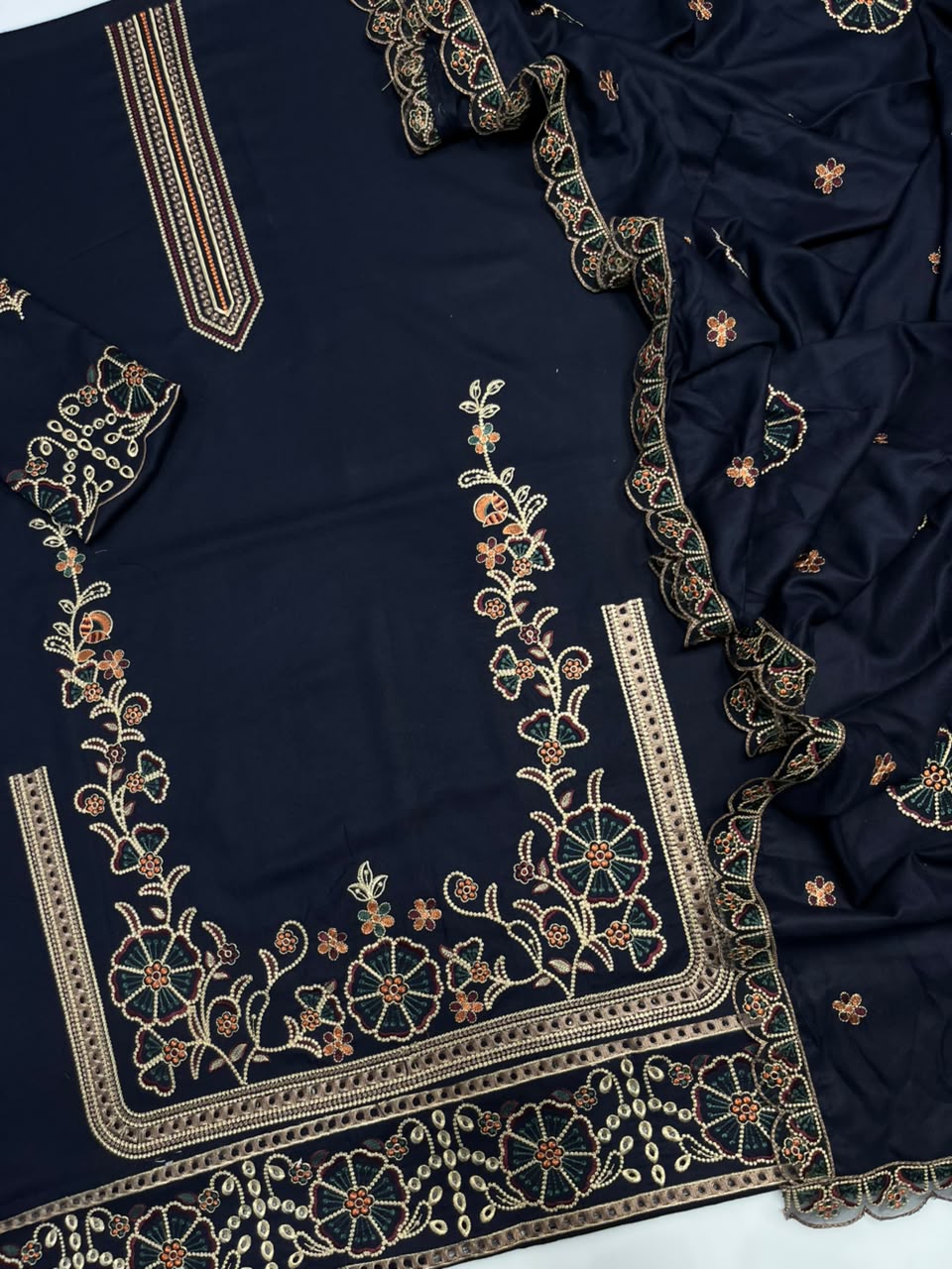 Khaadi Winter Dhanak 3-Piece — K 217