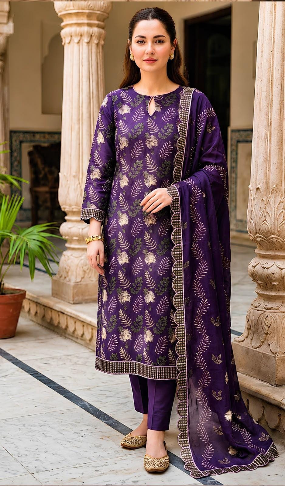 Bareeze K-232| Karandi with Crinkle Dupatta