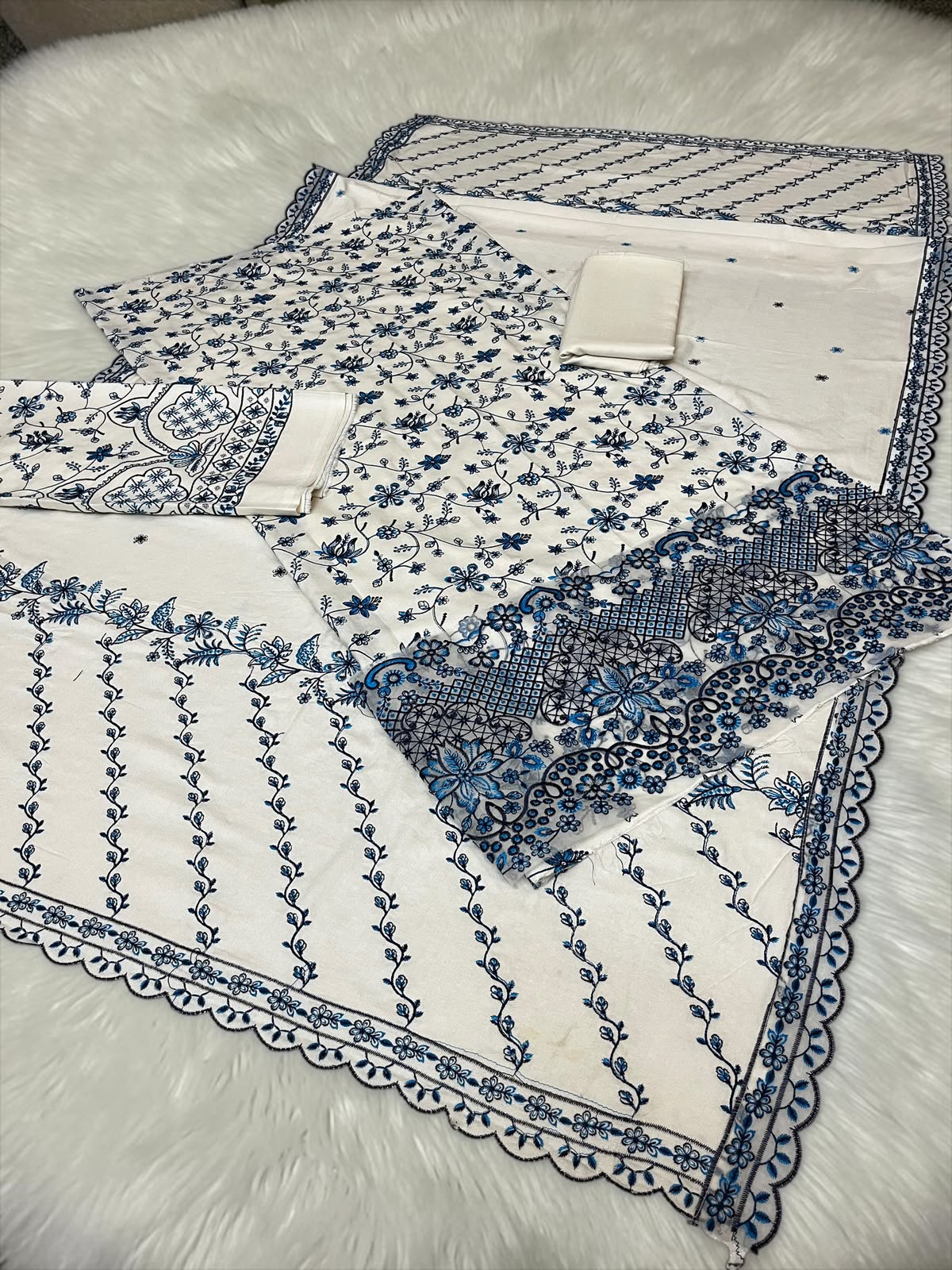 Faiza Saqlain Winter Dhanak 3-Piece — 2160