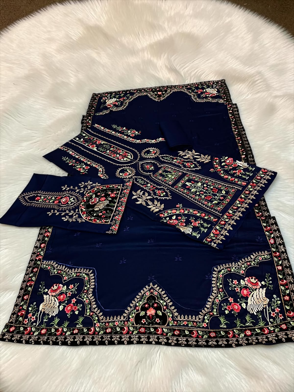 Bareeze Unstitched Suit | Code 2203