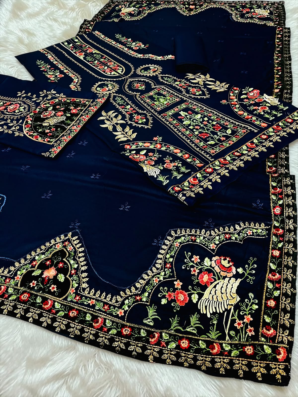 Bareeze Unstitched Suit | Code 2203