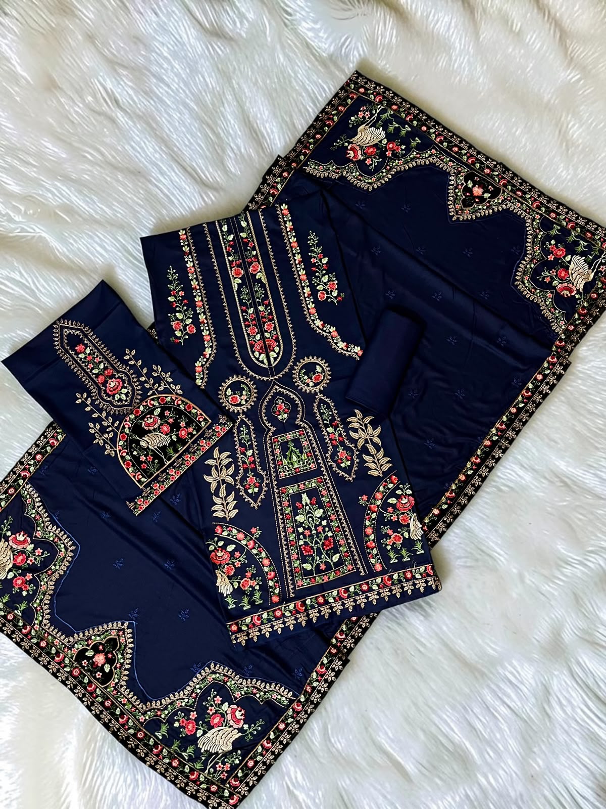 Bareeze Unstitched Suit | Code 2203