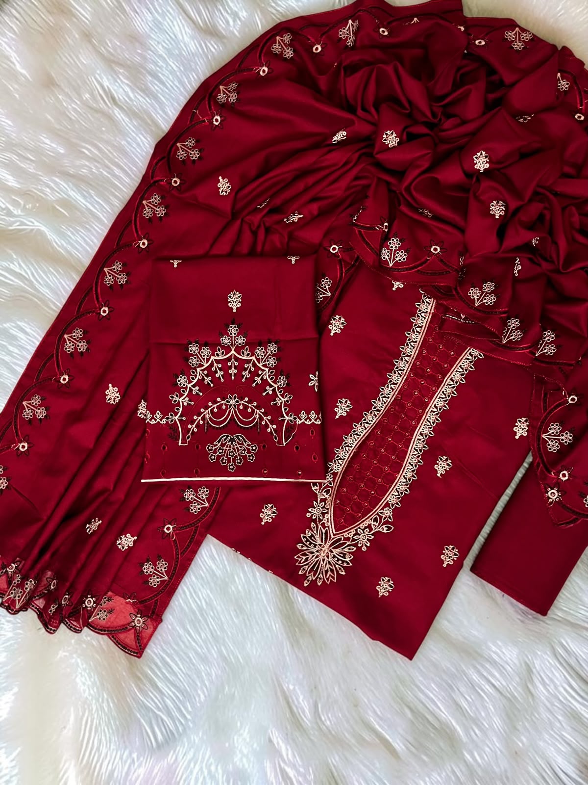Maria B Unstitched Suit | Code 2198