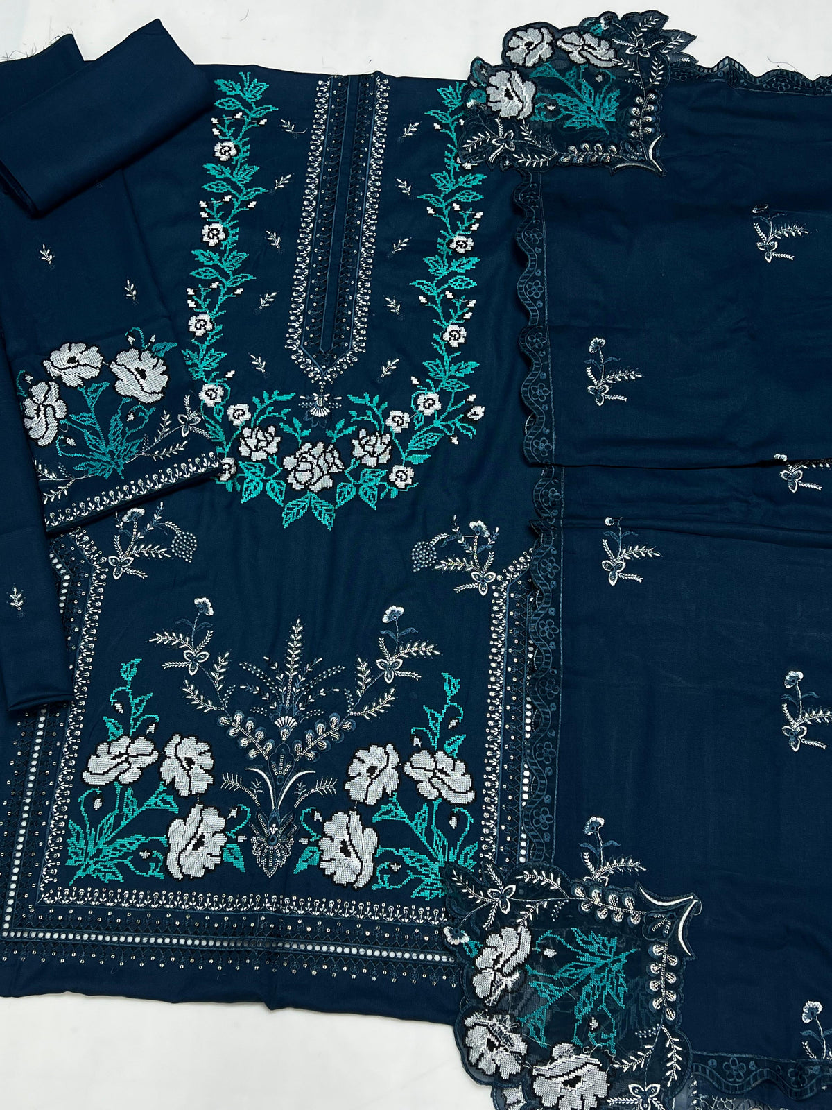 Maria B Winter Dhanak 3-Piece — 2145