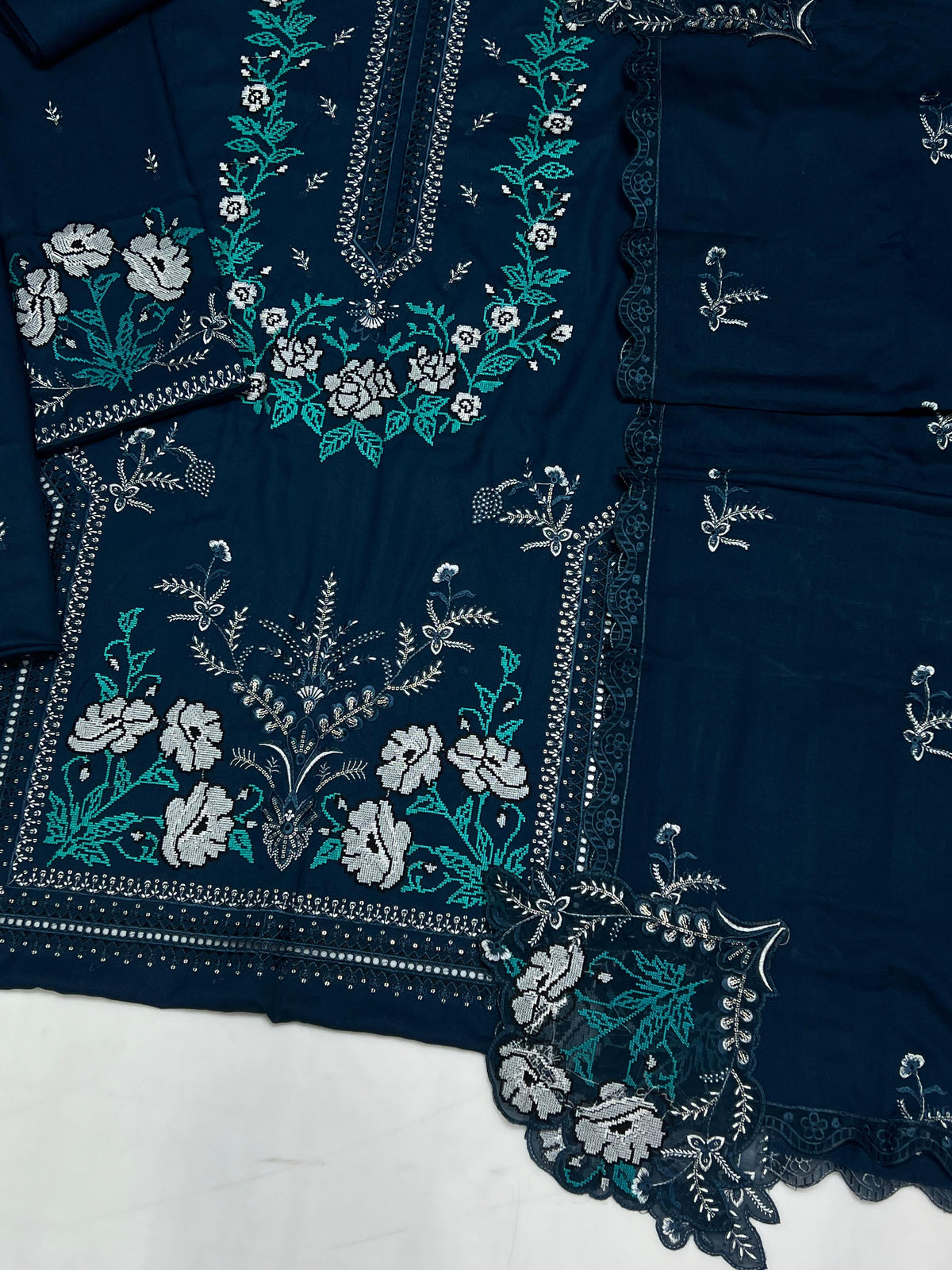 Maria B Winter Dhanak 3-Piece — 2145