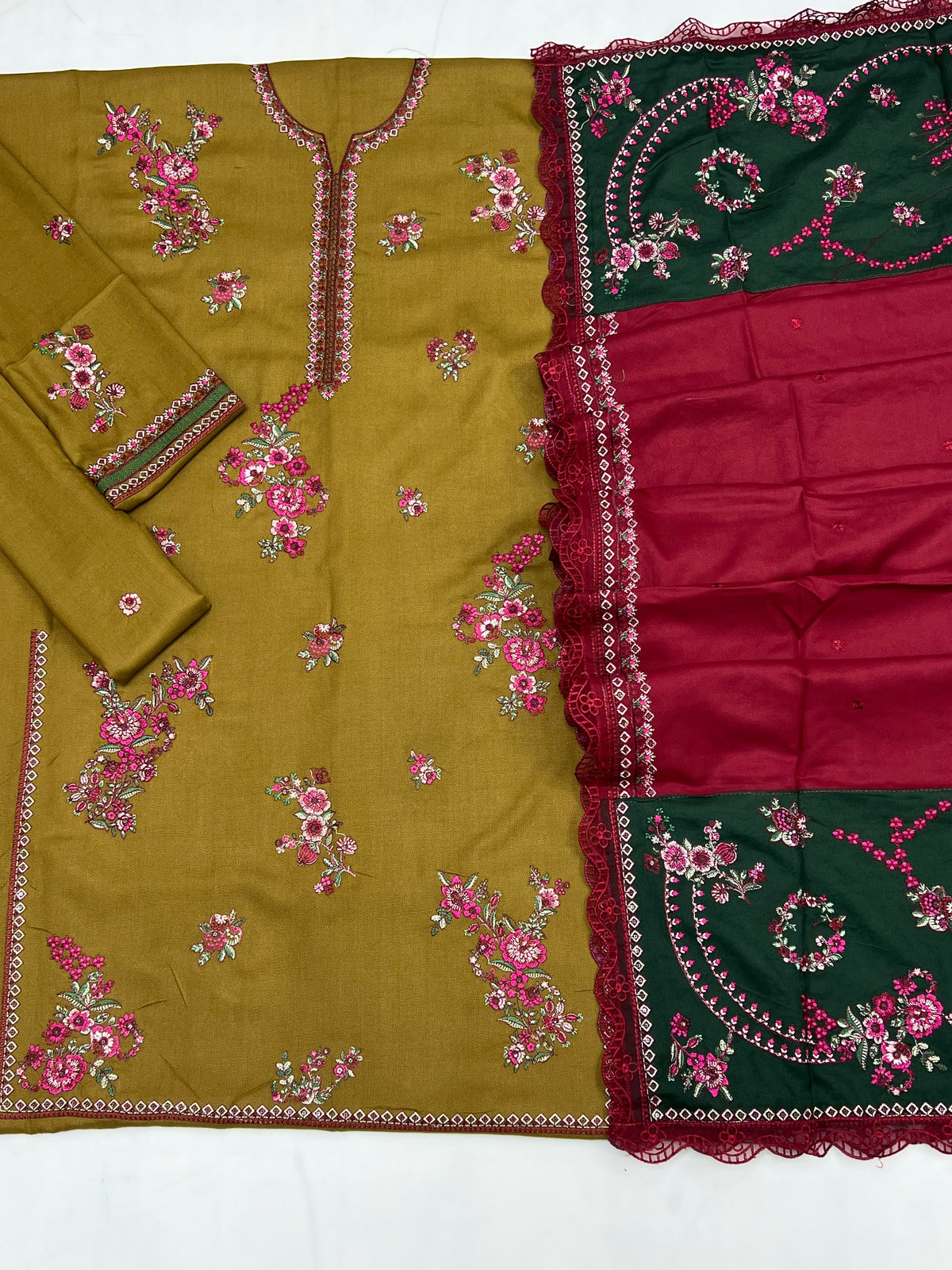 Hussain Rehar Winter Dhanak 3-Piece — 2276