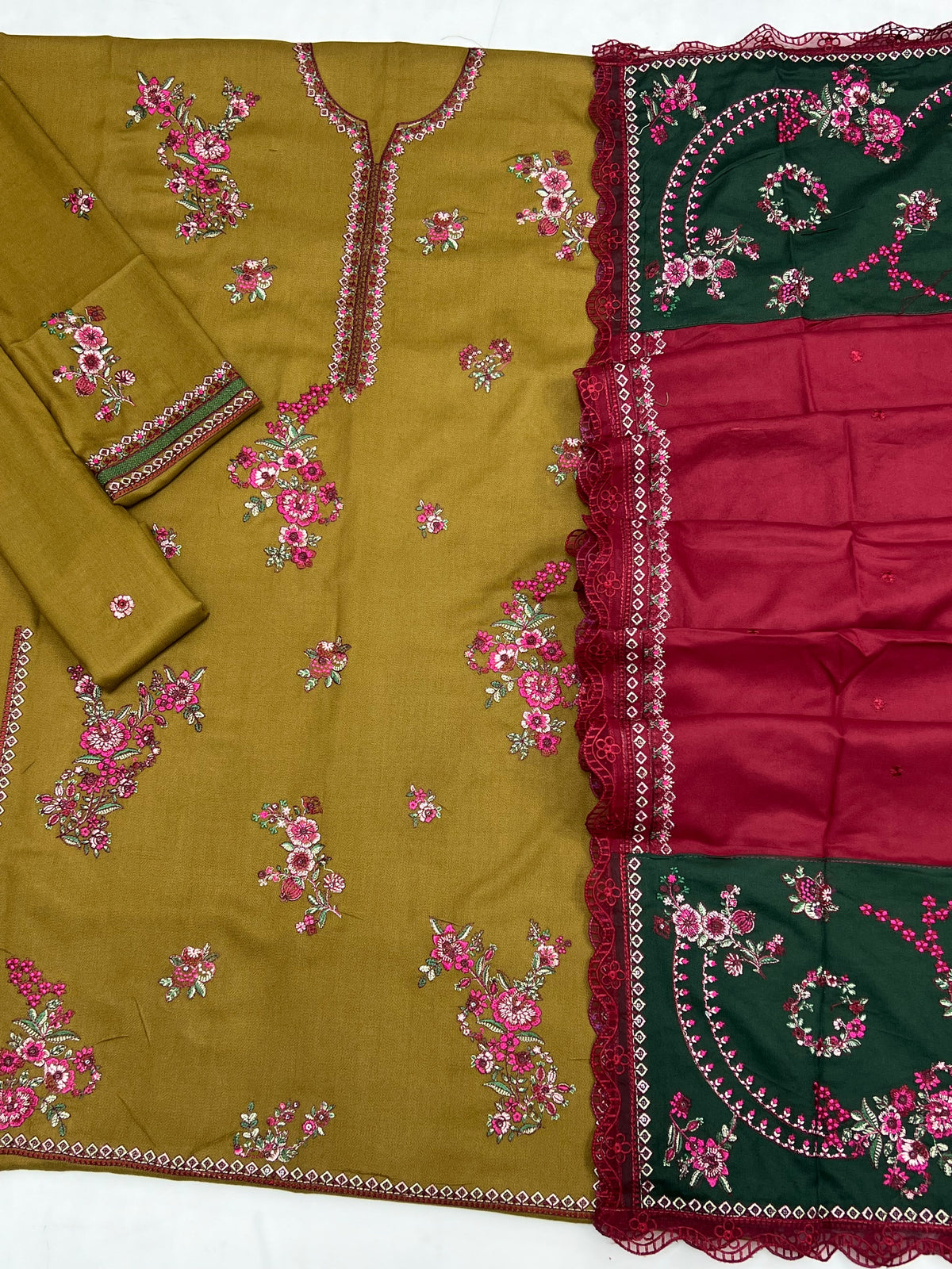 Hussain Rehar Winter Dhanak 3-Piece — 2276